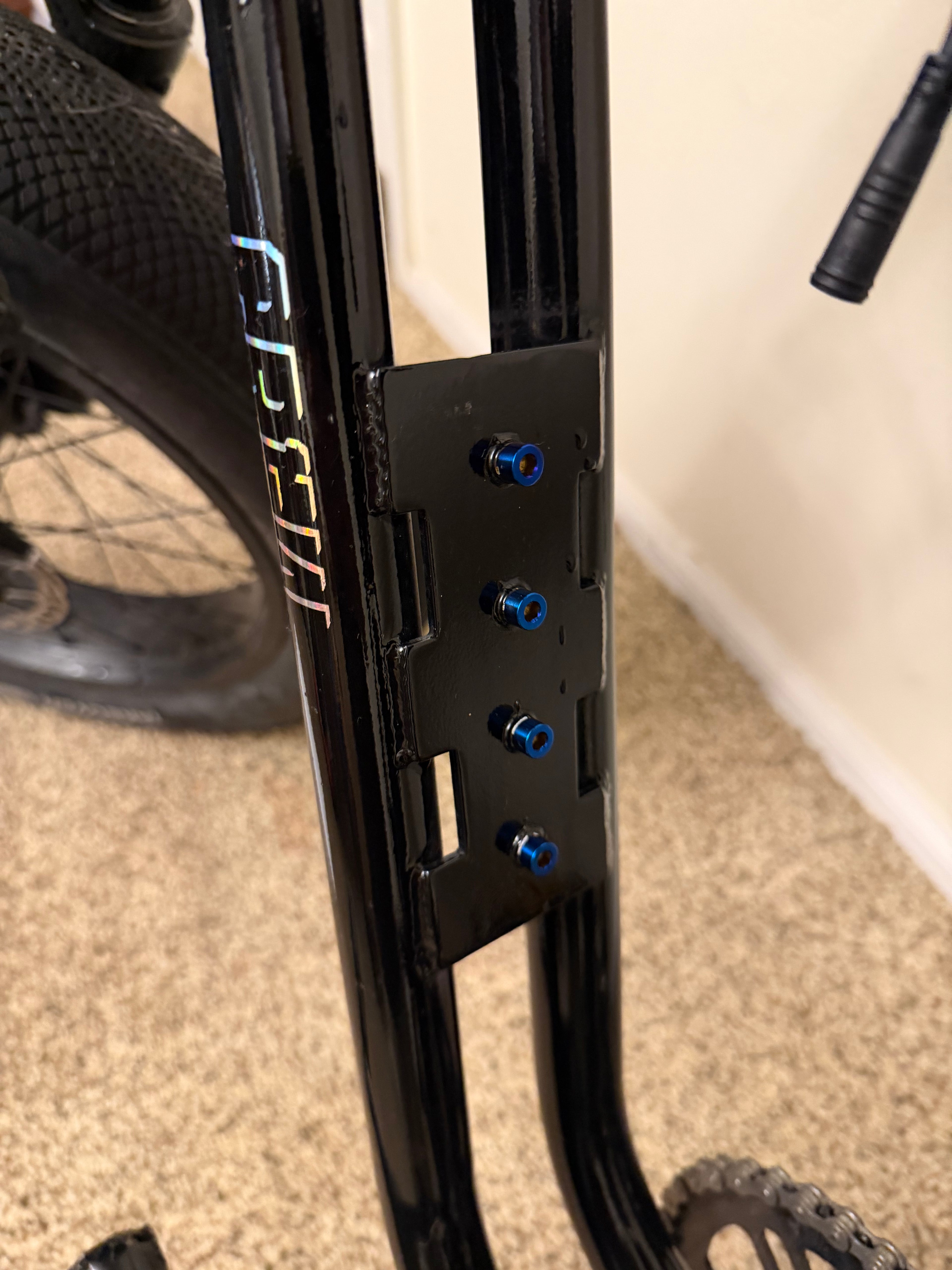 Titanium Bottle Cage Frame Bolts for Crew Dart Models